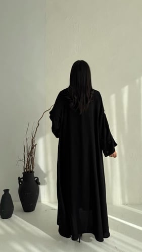 عباية نهى