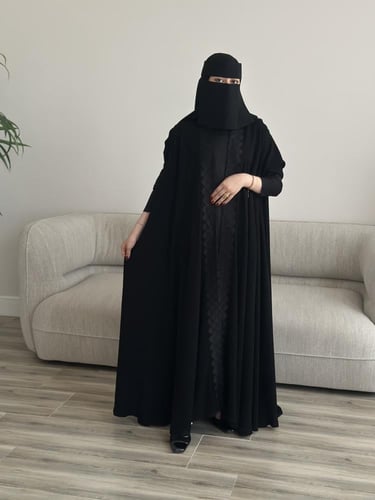 عباية ابتهال