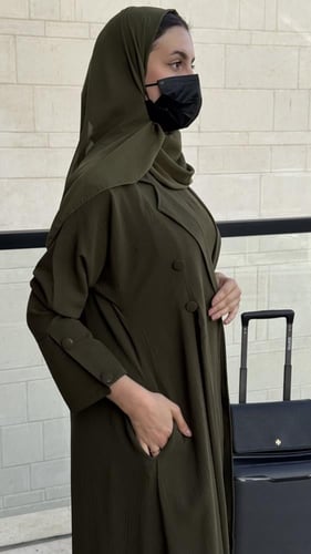 عباية امواج زيتي