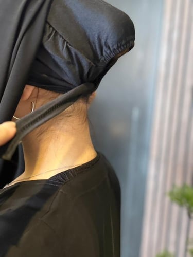 عرض طرحتين القبعة + نقاب (قصير) مطاط مائل