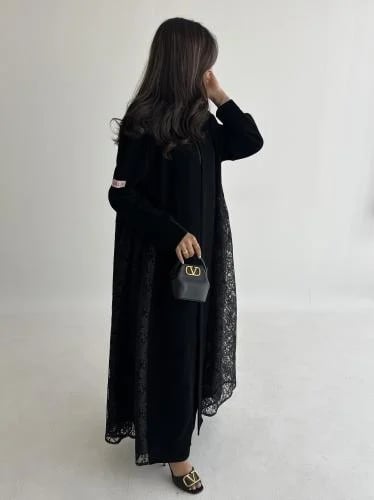 B129