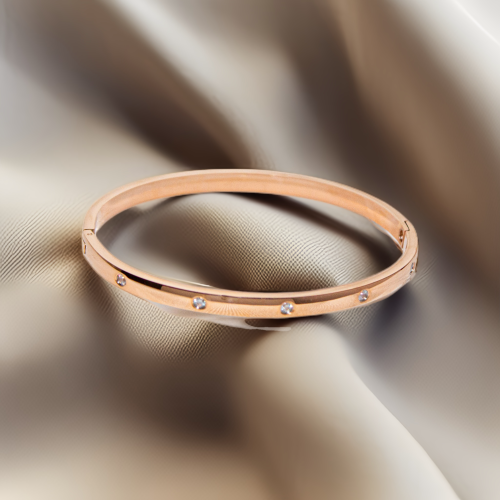 بنجرة نسائية بلون روز قولد