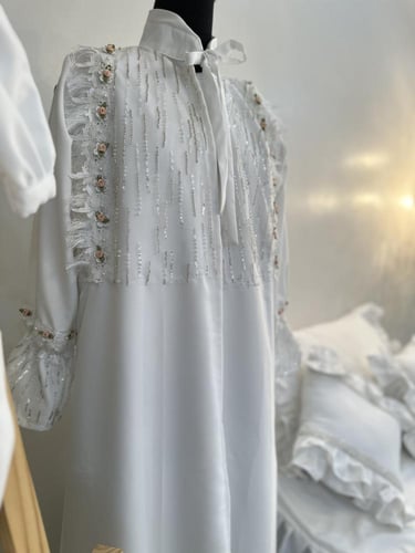 طقم محايد للام ومولودها