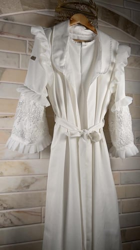 روب الام مكون من قطعتين