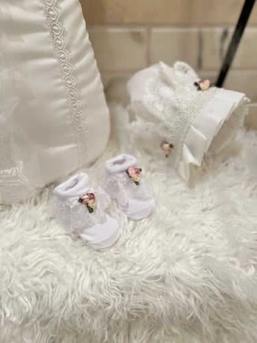 مدس + افرول + قبعة فرنسية + لفة مواليد