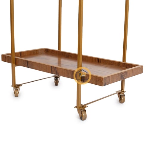 عربية تقديم دورين خشب جوانب