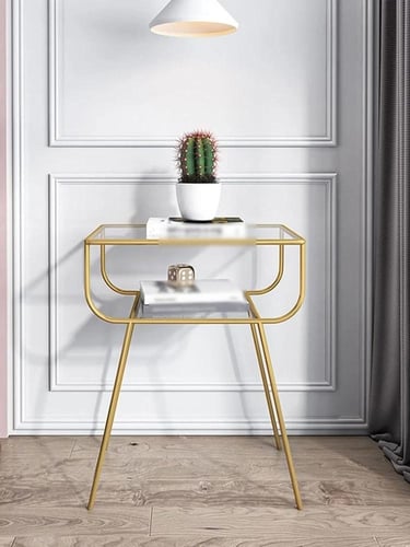 طاولة جانبية بتصميم عصري لون ذهبي زجاج شفاف عروض ح...