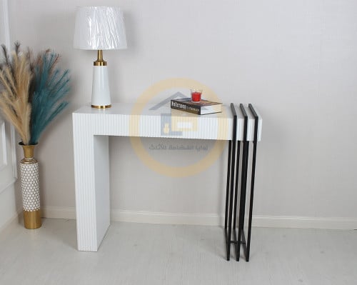 طاولة مدخل كونسول لون أبيض