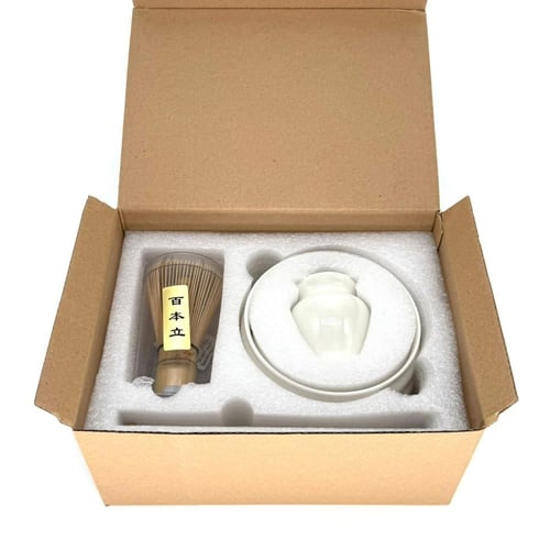 طقم ادوات الماتشا ابيض