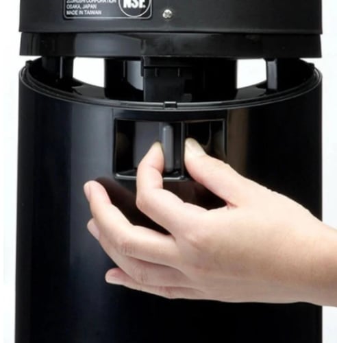 حافظة زوجيروشي 2.5لتر ستيل بغطا