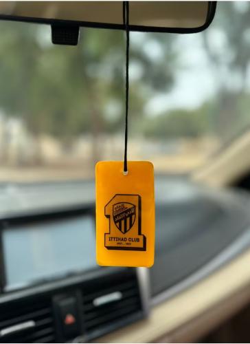 تعليقة سيارة بتصميم شعار الاتحاد من الريزن الفاخر...