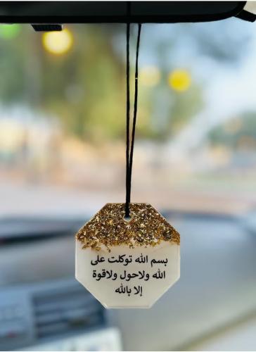 تعليقة سيارة وجه واحد بتصميم ورق الذهب مع اللون ال...