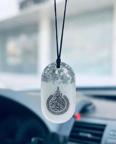 تعليقة سيارة وجهين بتصميم انيق من الريزن الفاخر