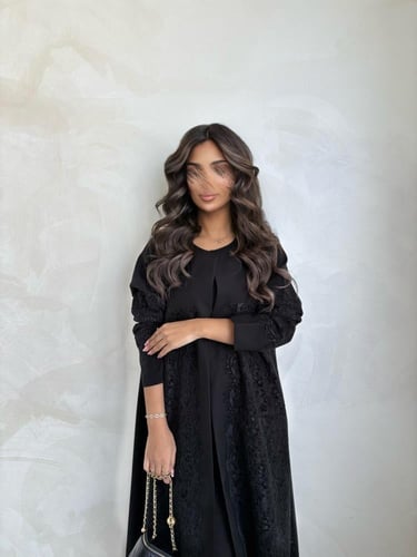 #312 اسود بالكامل