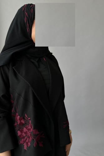 اسود تطريز عنابي #127