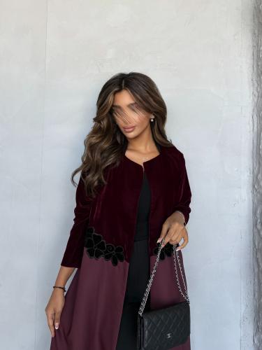 #194 اللون العنابي