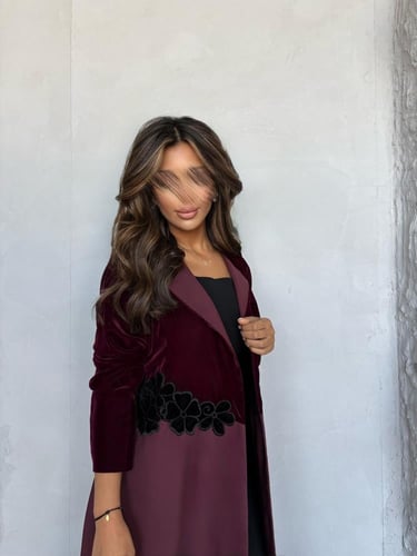 #194 اللون العنابي