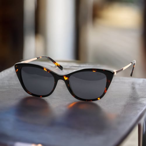 نظاره شمسيه كات اي لون اسود تايقر - 1248