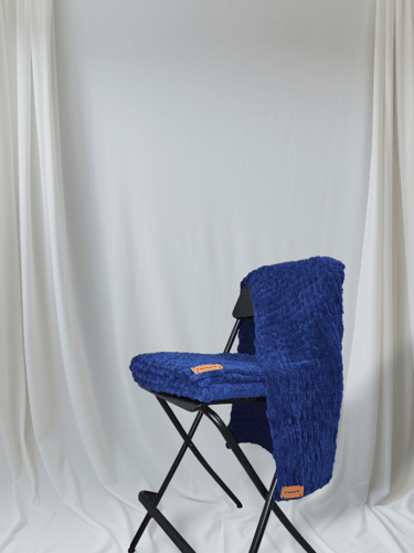 شال شتوي بالون الكحلي