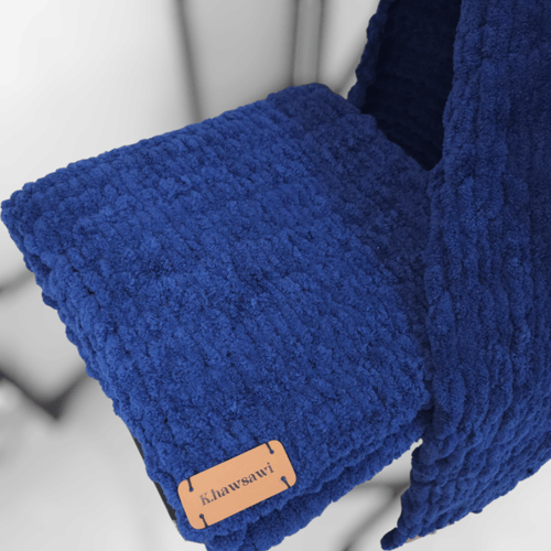 شال شتوي بالون الكحلي