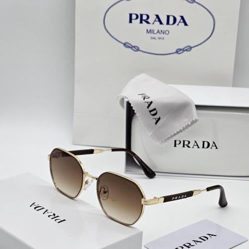 نظارات شمسية PRADA