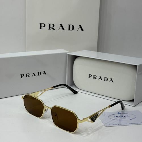 نظارات شمسية PRADA