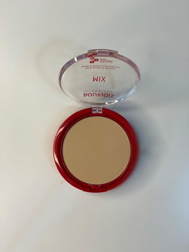 بودره مضغوطه ماركه برجوا الاصليه