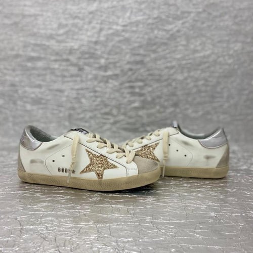 Golden goose