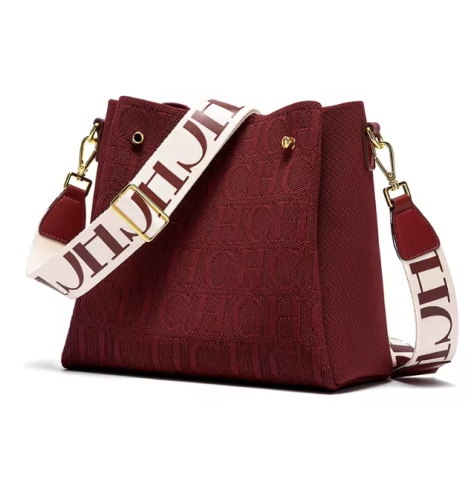 حقيبة كروس بودي اللون البرغندي