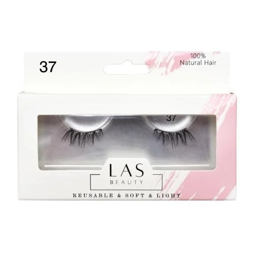 Natural soft eyelashes number 37 from La Beauty