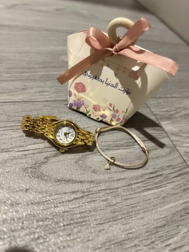 طقم ساعة واسواره بناتي