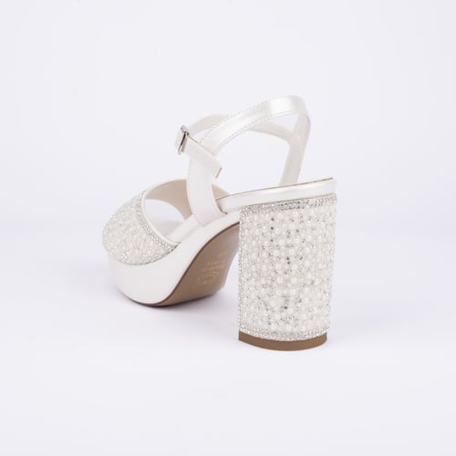 سندريلا بلانس