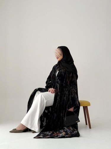 عباية مخمل شيفون - اسود