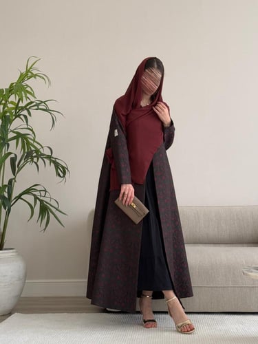 عباية تفته - اسود مع احمر