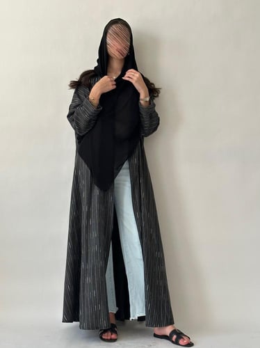 عباية لينن جاكار - اسود