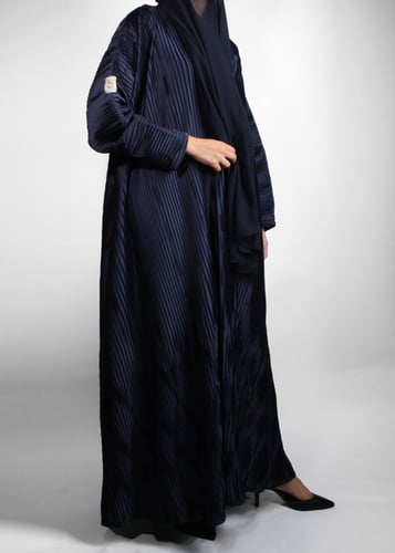 عباية حرير بلاسيه - ازرق