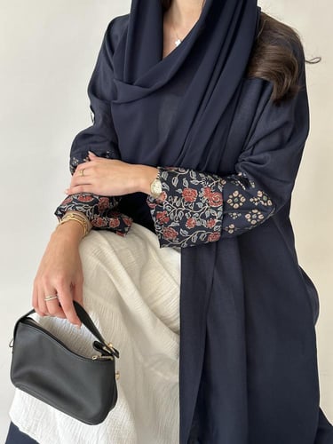 عباية لينن مع اطراف حرير - كحلي