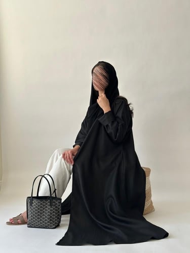 عباية لينن جاكار مشجر - اسود