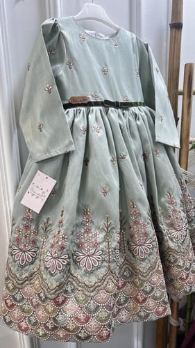 فستان للبنات الصغار