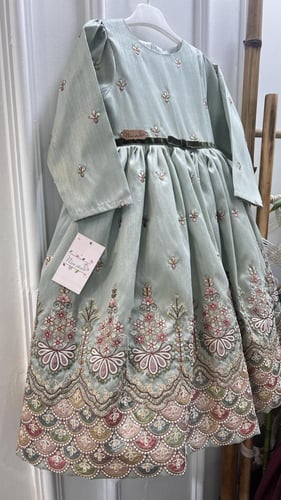 فستان للبنات الصغار