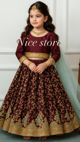 ساري هندي عنابي