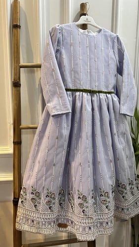 فستان شك وتطريز مناسبات للصغار