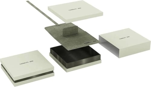 خاتم شيروتي 1881 مطلي ذهب مرصع بكرستالات لامعة