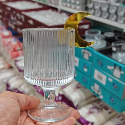 هلال اكرليك ذهبي لأكواب المشروبات