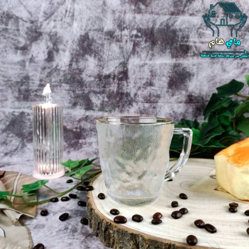 كوب كوفي زجاج مموج بديزاين عصري وأنيق