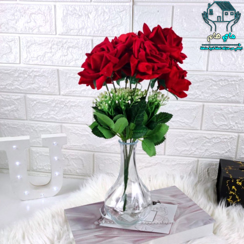 باقة ورد جوري صناعي مخمل أنيق مكون من 7 ورود باللو...