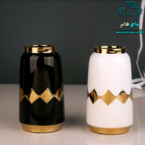 فازة ورود سيراميك أسود مزين بنقش ذهبي، 7*18 سم