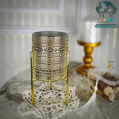 فازة ورود زجاج ذهبية، بقاعدة حديد، عصرية وأنيقة با...