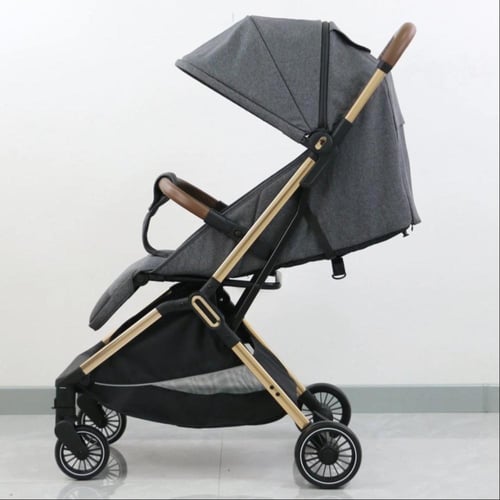 عربة اطفال بنظام الطي الاوتوماتيكي