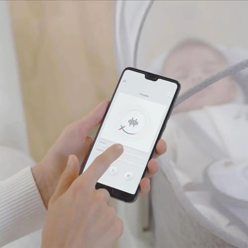 كرسي وسرير هزاز الكتروني 5 في 1 من ماستيلا